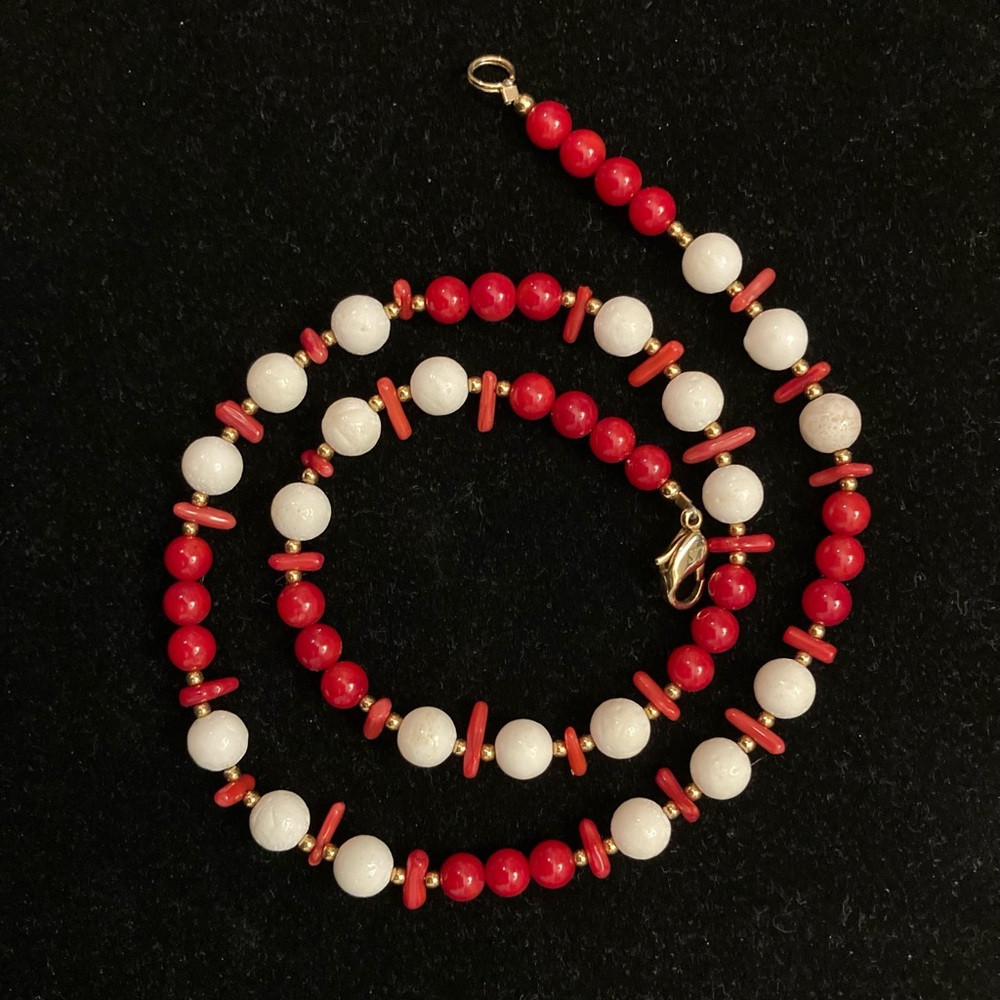 Lee Sands Red and White Coral Bead Necklace